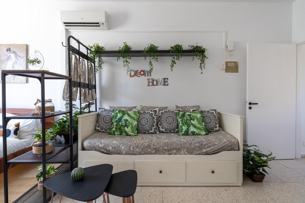 Oasis - Cozy Studio In Larnaca Exteriör bild